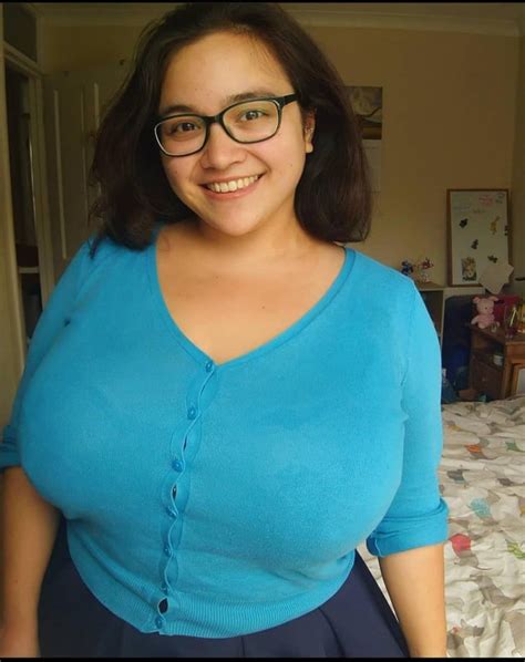 Pictures of a <b>nerdy</b> teen amateur toying her tight pussy. . Nerd tits